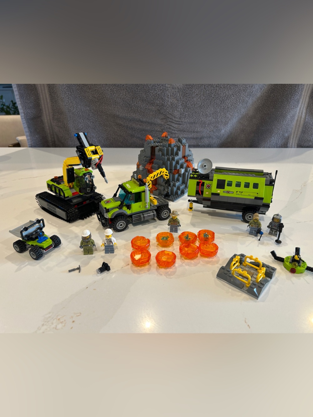 LEGO retired City #60124 Volcano Exploration Base